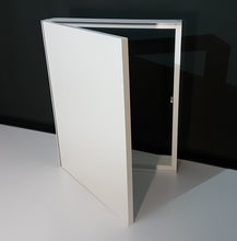 Carica l'immagine nel visualizzatore di Gallery, botola su misura con cornice alluminio