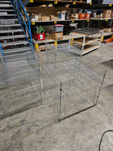 Carica l'immagine nel visualizzatore di Gallery, cesta per negozi cestino pieghevole bancarella in filo acciaio cromata in metallo cestone espositivo arredamento negozio