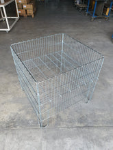 Carica l'immagine nel visualizzatore di Gallery, cesta per negozi cestino pieghevole bancarella in filo acciaio cromata in metallo cestone espositivo arredamento negozio