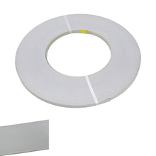 Carica l'immagine nel visualizzatore di Gallery, BORDO PVC SPESSORE 2,0 MM x ALTEZZA 28 MM IN ROTOLO ADATTO PER BORDATRICI LEGNO bordi per pannelli colore grigio chiaro alto spessore finitura 18 leggermente goffrata 475 abet BORDO PVC GRIGIO 475 2,0 X 28MM ROTOLO 150MT PER BORDATRICE PANNELLI NOBILITATI PER BORDATRICI LEGNO 2,8cm