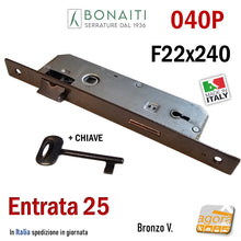 Carica l'immagine nel visualizzatore di Gallery, serratura porta bonaiti entrata 25mm 2,5cm interasse 9cm frontale rettangolare quadro 240x22m 24cm bronzo chiave normale patent 040P 48040025BVC