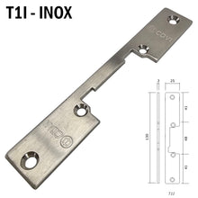 Carica l'immagine nel visualizzatore di Gallery, CONTROPIASTRA PER INCONTRO ELETTRICO DI SICUREZZA DA INTERNO E ESTERNO FRONTALE QUADRO 130X25MM SPESSORE 3MM cdvi t1i simmetrico centratp 25x130 rettangolare acciaio inossidabile inox