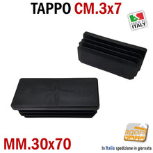 Carica l'immagine nel visualizzatore di Gallery, TAPPO RETTANGOLARE mm 30x70 NERO PUNTALE PLASTICA cm 7x3 SOTTOPIEDE ALETTATO TAPPI NERI