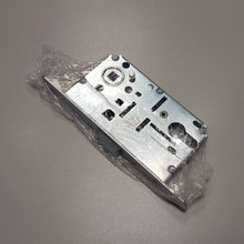 Load image into Gallery viewer, serratura per porta per cilindro eurocilindro yale per ingresso 48T690509E