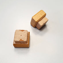 Carica l'immagine nel visualizzatore di Gallery, TAPPO QUADRATO ARREDO VERO LEGNO FAGGIO 45x45mm X TUBO QUADRO 4X4