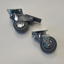 Carica l'immagine nel visualizzatore di Gallery, RUOTE RUOTA GIREVOLE D 40 mm GRIGIA Con PIASTRA 40x40 ANTITRACCIA CROMATA avo treki