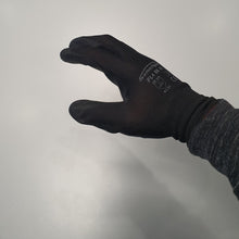 Carica l'immagine nel visualizzatore di Gallery, Guanto Protezione e Lavoro PL4 BK EN388 4131 CE Taglia 9/L Nero Leggero Palmo Ricoperto vista mano