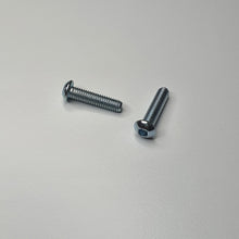 Carica l'immagine nel visualizzatore di Gallery, ALLEN SCREWS SCREWS VITE VITI FILETTATE FILETTO METRICO ZINCATE BIANCHE A ESAGONO CON INCASSO A BRUGOLA FILETTO M6 M6x25