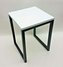 Carica l'immagine nel visualizzatore di Gallery, 2pz SGABELLO PIANETTO SERVETTO CON PIANO BIANCO cm 35x35x47 v2