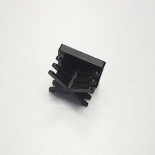 Carica l'immagine nel visualizzatore di Gallery, 10pz TAPPO QUADRATO 40x40mm NERO IN PLASTICA piatto cm 4x4 TAPPI copritesta v2