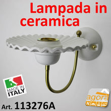 Carica l'immagine nel visualizzatore di Gallery, LAMPADA DA PARETE CON DIFFUSORE IN CERAMICA APPLIQUE CLASSICO AVORIO-ORO CON FIORE