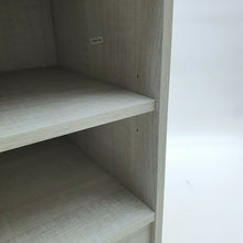 Carica l'immagine nel visualizzatore di Gallery, Comodino Tavolino Panchetta DOUBLE Servetto Pianetto Table Costruito Su misura Rovere Vista interna