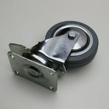 Carica l'immagine nel visualizzatore di Gallery, RUOTA GIREVOLE IN GOMMA GRIGIA DIAMETRO 100 MM 10CM CON PIASTRA 90x70MM CON FRENO E SENZA FRENO RUOTE AVO SERIE 155 - 155BIS CROMATA ANTITRACCIA ANTIFILO ANTIMACCHIA SU CUSCINETTI VISTA LATO