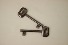 Carica l'immagine nel visualizzatore di Gallery, CHIAVE X SERRATURA PORTA INTERNA BONAITI PATENT IN METALLO BRONZO N.8 bronzata