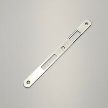 Carica l'immagine nel visualizzatore di Gallery, Riscontro Gaccia F20 mm 238x20 cromo opaco x Serrature Porta Patent Incontro Contropiastra serratura meccanica con doppio foro