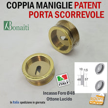 Carica l'immagine nel visualizzatore di Gallery, MANIGLIA PER PORTA SCORREVOLE BOCCHETTA SCRIGNO PATENT INCASSO FORO 48 D57 OTTONE LUCIDO BONAITI MTC OTTONATA CHIAVE 4XMTC000G7 guarnitura per porte scorrevoli diametro 57mm nuova originale