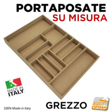 Carica l'immagine nel visualizzatore di Gallery, Portaposate vassoio posate coltelli forchette cucchiaini su misura realizzato sulle misure del cliente con scomparti personalizzati e tasche realizzate a disegno verniciatura bianca grigia nera o a tintometro portaposata per cassetto su disegno progetto o schema del cliente in mdf grezzo