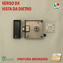 Load image into Gallery viewer, serratura bronzata da applicare a porte antiche o portoncini o porte esterne da giardino con scrocco e contropiastra bonaiti serratura in metallo di alta qualità verso destra dx