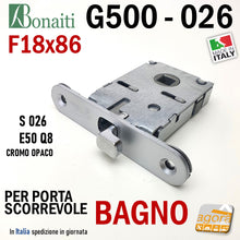 Carica l'immagine nel visualizzatore di Gallery, SERRATURA A GANCIO PORTA SCORREVOLE FRONTALE 18x86mm BONAITI 026 G500 X BAGNO WC MONETA LIBERO-OCCUPATO CROMO OPACO Q8 E50 serrature porte interne scorrevoli con uncino gancio solo quadro corpo piccolo 67x43mm originale kit ricambio con accessori cromo opacoi
