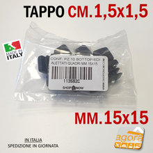 Carica l'immagine nel visualizzatore di Gallery, TAPPI TAPPO QUADRATO 15x15 NERO PUNTALE PLASTICA cm 1,5x1,5 SOTTOPIEDE ALETTATO
