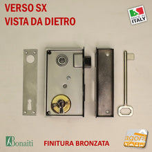 Carica l'immagine nel visualizzatore di Gallery, foto retro serratura x portoncini o porte antiche con scrocco catenaccio e contropiastra e chiave finitura bronzata bonaiti door lock