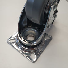 Carica l'immagine nel visualizzatore di Gallery, RUOTE RUOTA GIREVOLE D60mm GRIGIA CON PIASTRA 60x60 ANTITRACCIA CROMATA AVO TREKI foto