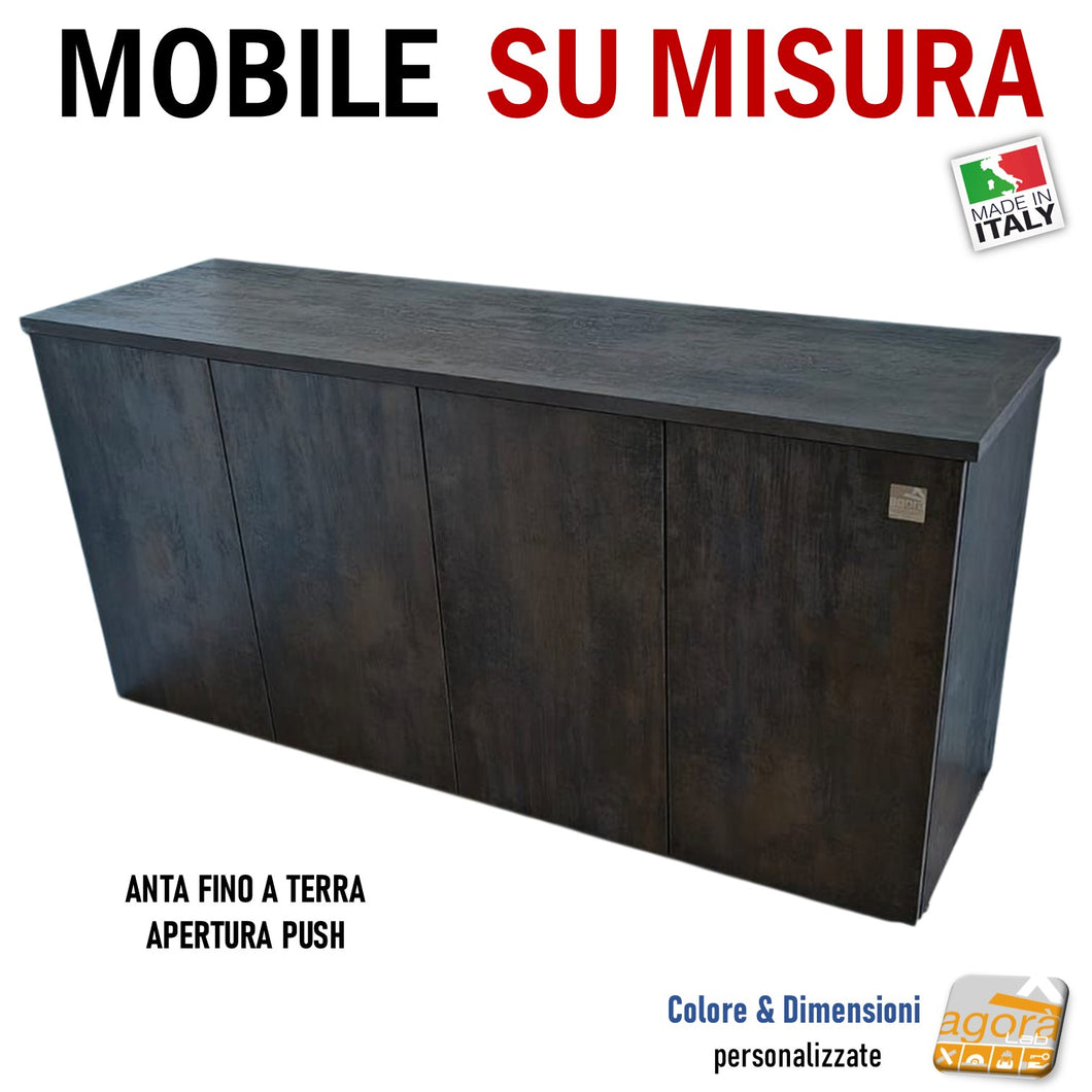 Mobiletto artigianale su misura per la casa, realizzato in legno massello di alta qualità. Ideale per soggiorno o camera da letto, con cassetti e ripiani personalizzati. Arredamento su misura elegante e resistente, perfetto per chi cerca soluzioni pratiche e design italiano.