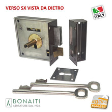 Carica l&#39;immagine nel visualizzatore di Gallery, SERRATURA VERTICALE PORTONCINO CON SCROCCO E CATENACCIO BONAITI ART.175 SX mm.80 E40 BRONZATA DA APPLICARE PORTE ANTICHE  4L1750800S con sblocco manuale
