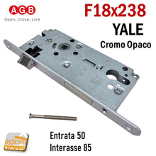 Carica l&#39;immagine nel visualizzatore di Gallery, Serratura Yale AGB montata su porta legno cromo satinato opaco in pronta consegna
