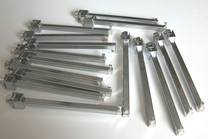 BRACCIO SUPPLEMENTARE DIRITTO X NEGOZIO ABBIGLIAMENTO X TUBO 2X2 ESPOSITORE